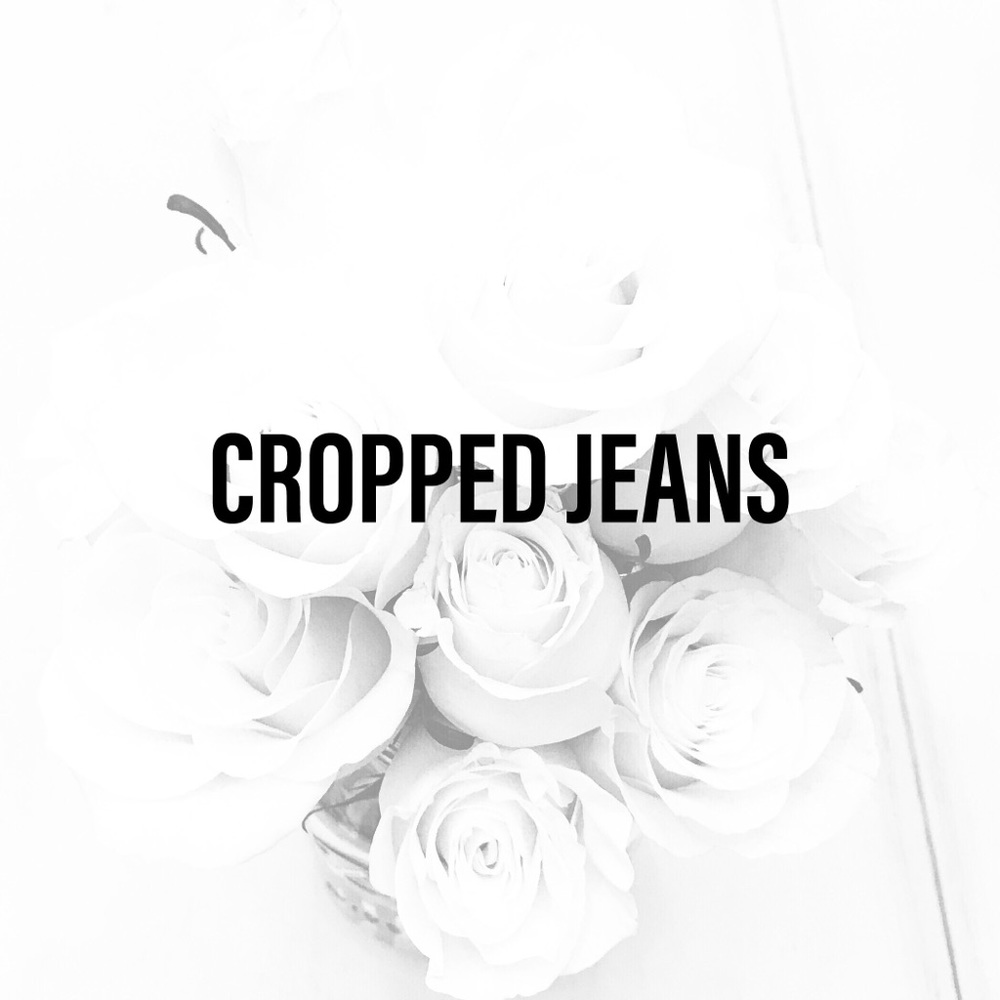 CROPPED LEG JEANS